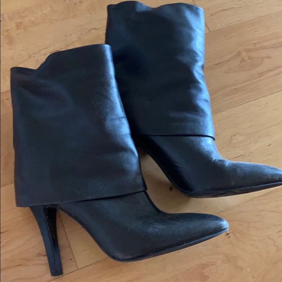 BCBG boots - Picture 1 of 4